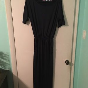 Cute navy blue maxi dress never worn